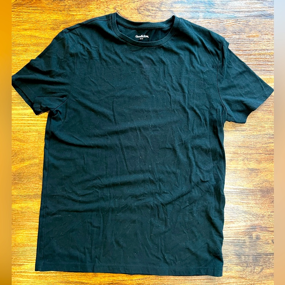 Medium Black tshirt
